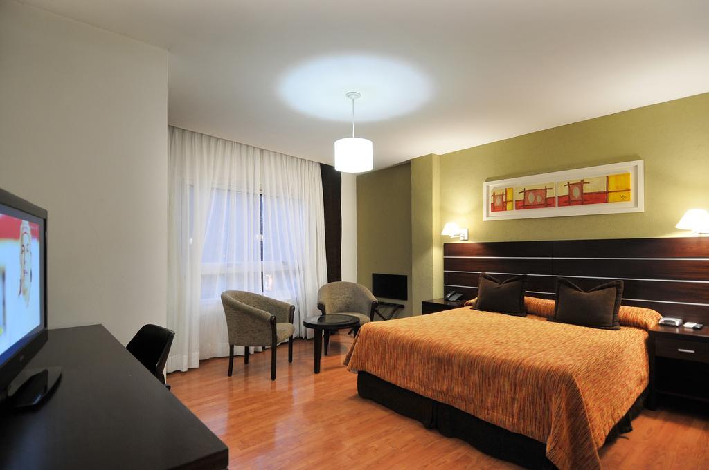 Los Sauces Hotel & Spa Villa Carlos Paz Dış mekan fotoğraf